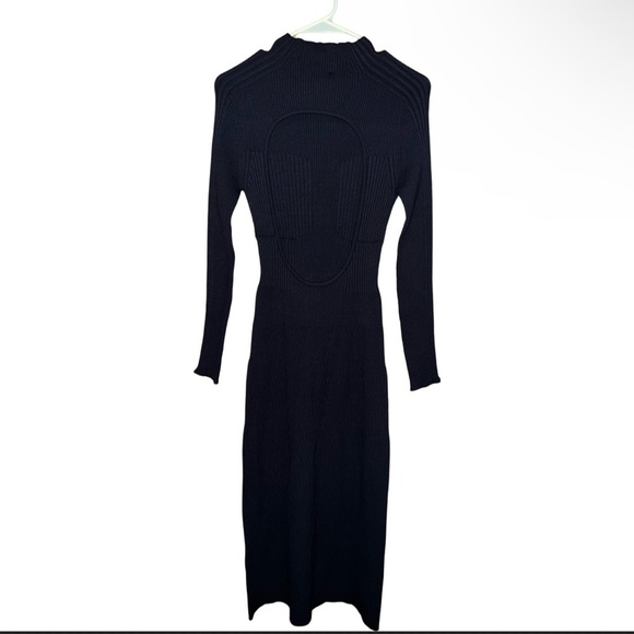 AERON Ribbed Cut-Out Lara Dress​​ - Picture 5 of 8